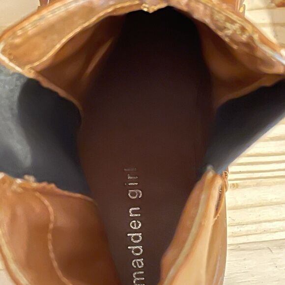 Women's Madden Girl Size 11 Pheobee Platform Chelsea Boot - Picture 8 of 8